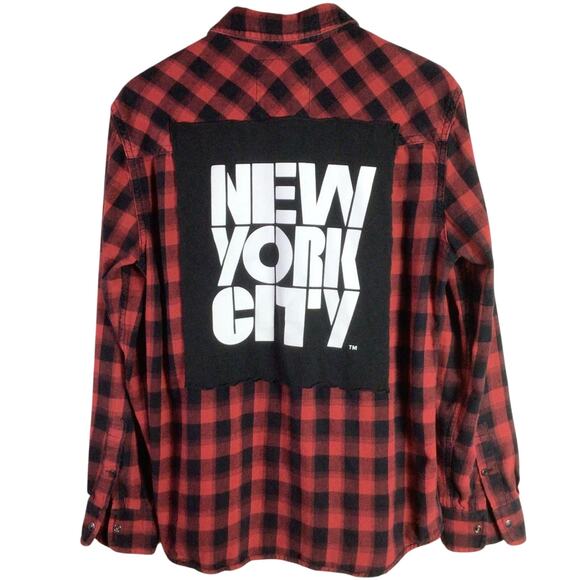 Reworked NYC New York City Snap Button Flannel Roebuck Med - Picture 1 of 6